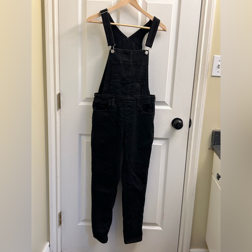 Levi’s overalls